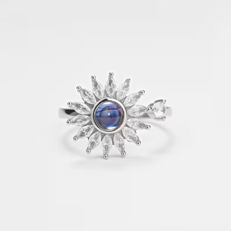 Daisy Flower Photo Projection Ring • Personalized Picture Inside Ring • Sterling Silver Keepsake Jewelry • Trendy Best Friend Gift