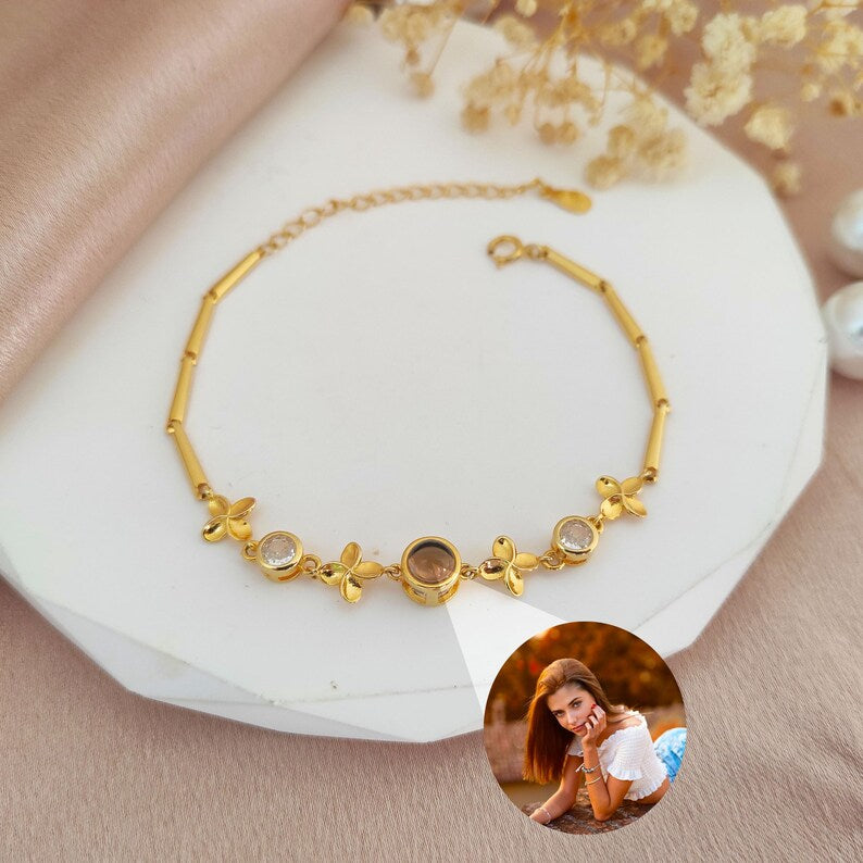 Dainty Birth flower bracelet,Projection Photo Bracelet for Women,Photo Inside Bangle,Christmas gift for her,Pet Photo Bracelet,Birthday Gift