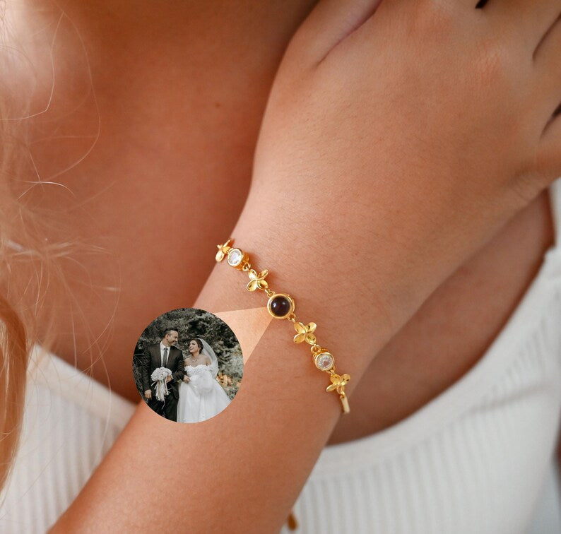 Dainty Birth flower bracelet,Projection Photo Bracelet for Women,Photo Inside Bangle,Christmas gift for her,Pet Photo Bracelet,Birthday Gift