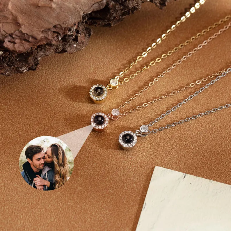 Projection Photo Necklace, Personalized Memorial Photo Necklace, Jewelry Gifts for Mum, Sympathy Gifts, Necklace for Women, Wedding Gifts